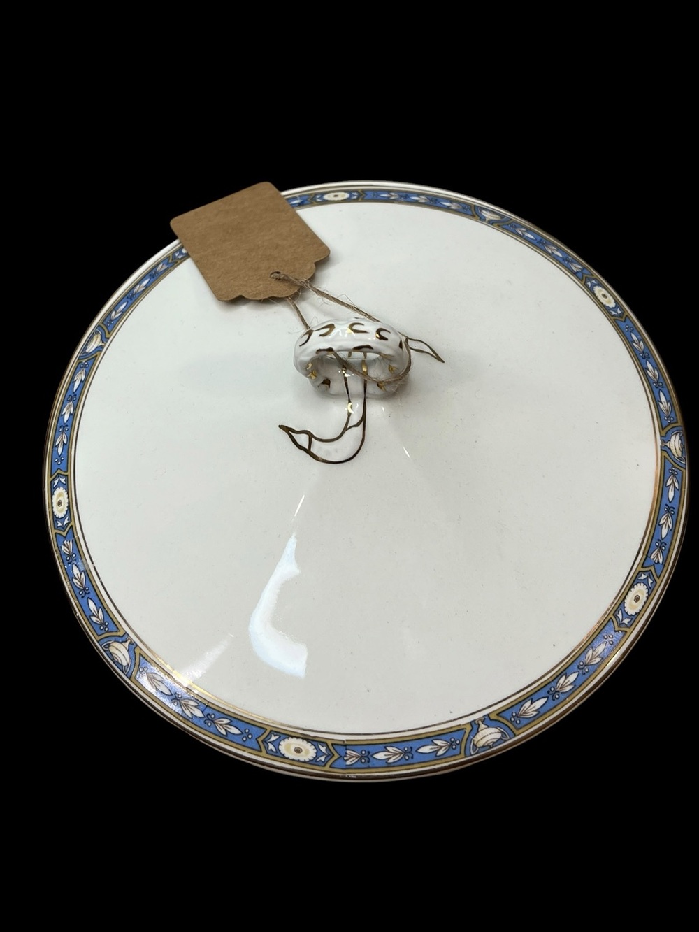 Vintage W.H. Grindley The Victory Covered Serving Dish 8” Blue White #93